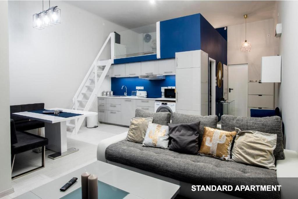 Savouir Bleu Suite Near Danube Budapest Exterior foto